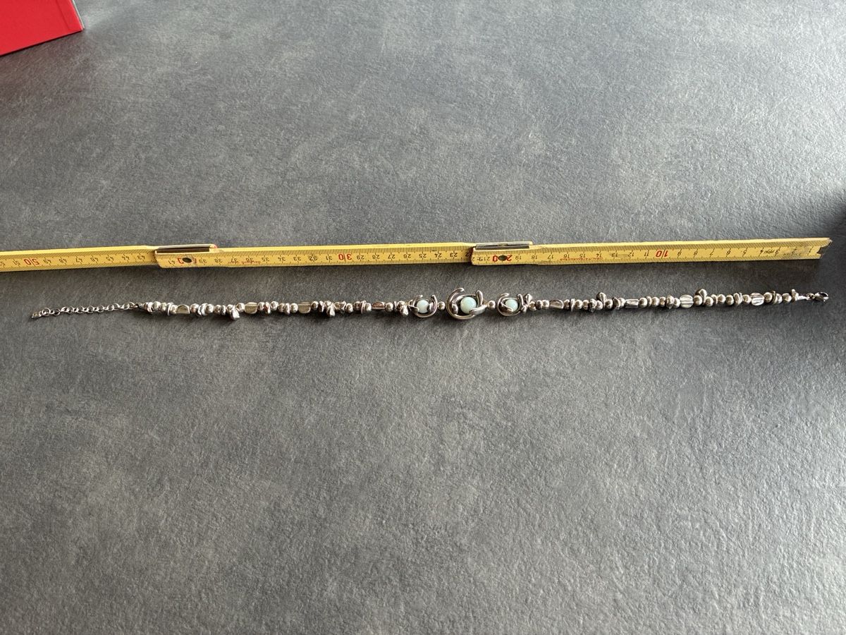 Colliers: Collier UNOde50 Silber mit Steinen – Neuf (Voir description) à Horgen par bho66 2