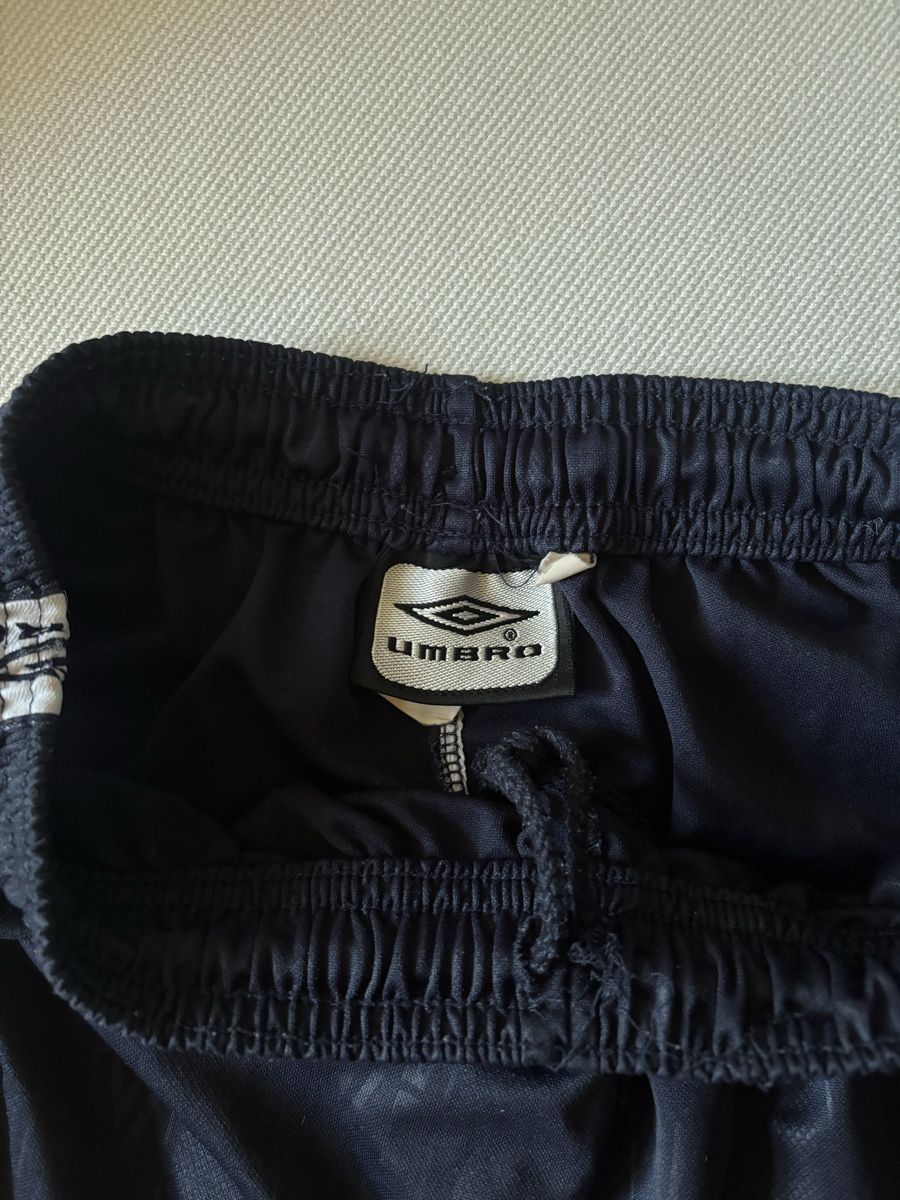 Pantaloni: Umbro Vintage Sport Shorts Gr. XS – Usato da Bern venduto da emski 2