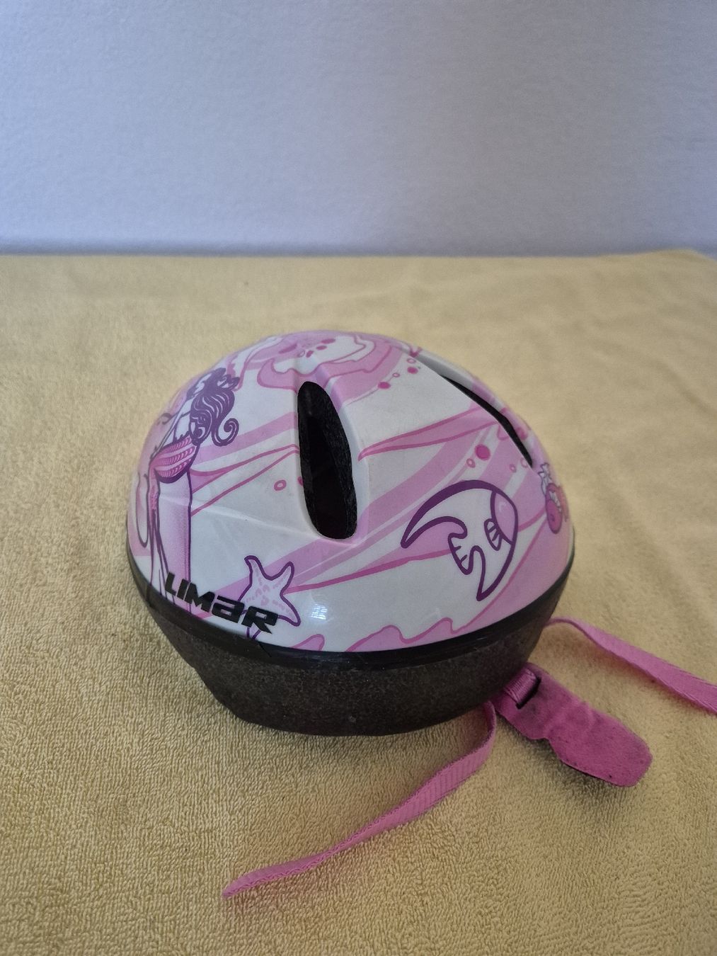 Helme: Helm – Gebraucht aus Hörhausen von Nuage81 1