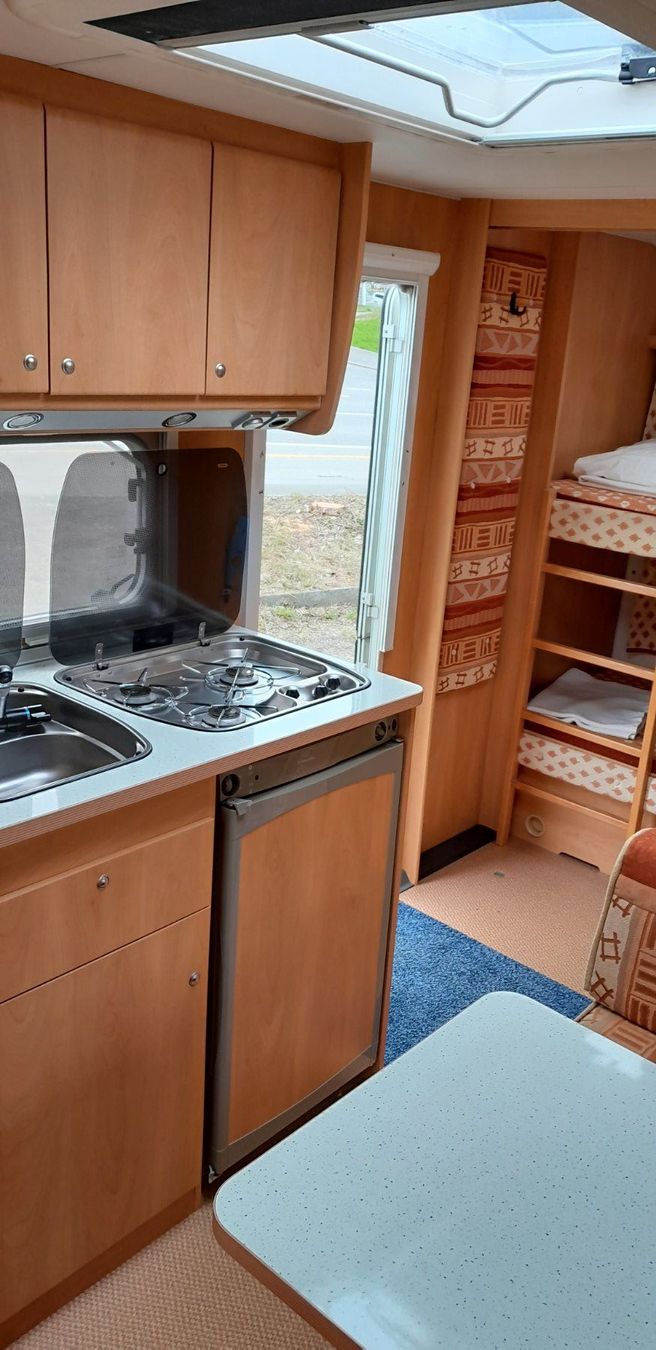 Anhänger: Wohnwagen Bürstner Ventana 490 TK – Gebraucht aus Beromünster von  5