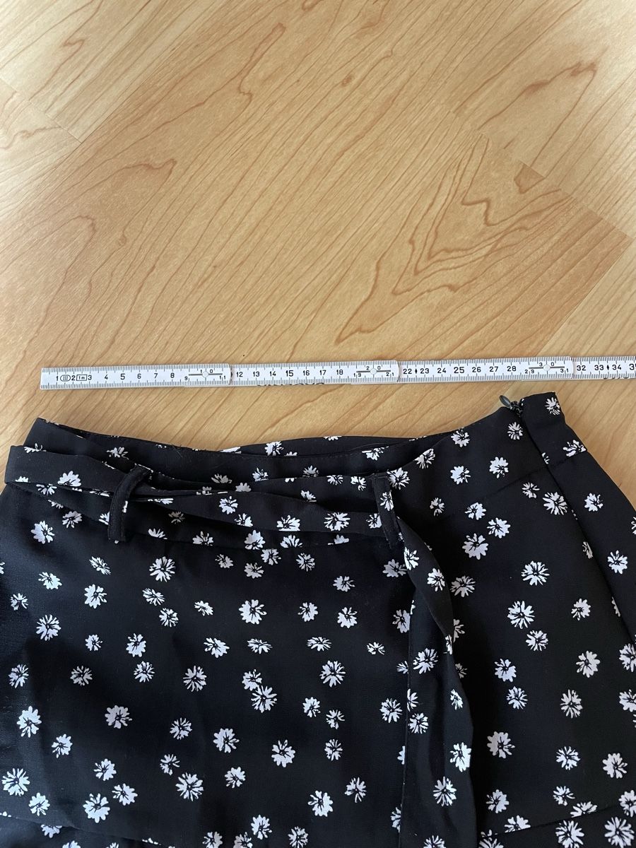 Gonne: Sommerrock mit Blumenmuster, Grösse XS, integrierte Hose – Nuovo (secondo la descrizione) da Malix venduto da fred_59 1