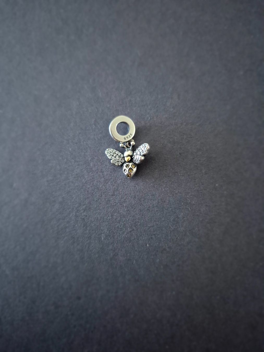 Anhänger: Silber Charm Biene +Garantie – Neu (gemäss Beschreibung) aus Rotkreuz von Carbone_Bijou-Shop