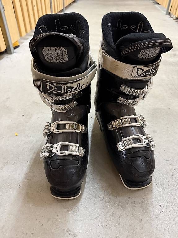 Scarpe da donna: Damen Skischuhe Gr 26.5 – Usato da Zürich venduto da ann_d2cv 1