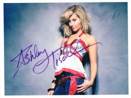 Ashley Tisdale 1985- Autogramm signiert Foto 20x28cm