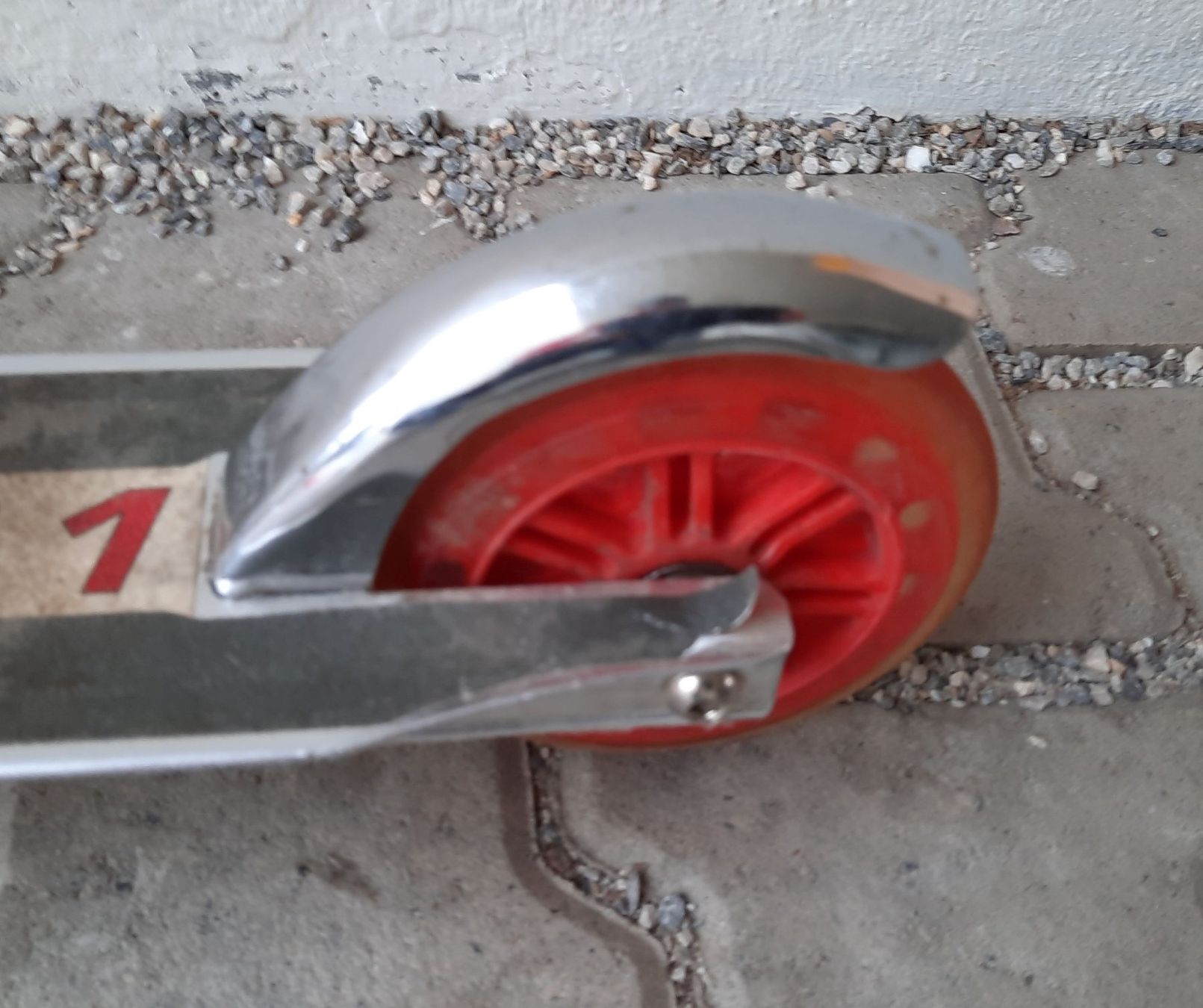 Kickboard: Kickboard, zusammenklappbar – Usato da Illnau venduto da Flomi75 5
