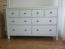 IKEA Hemnes Kommode mit 8 Schubladen (weiss)