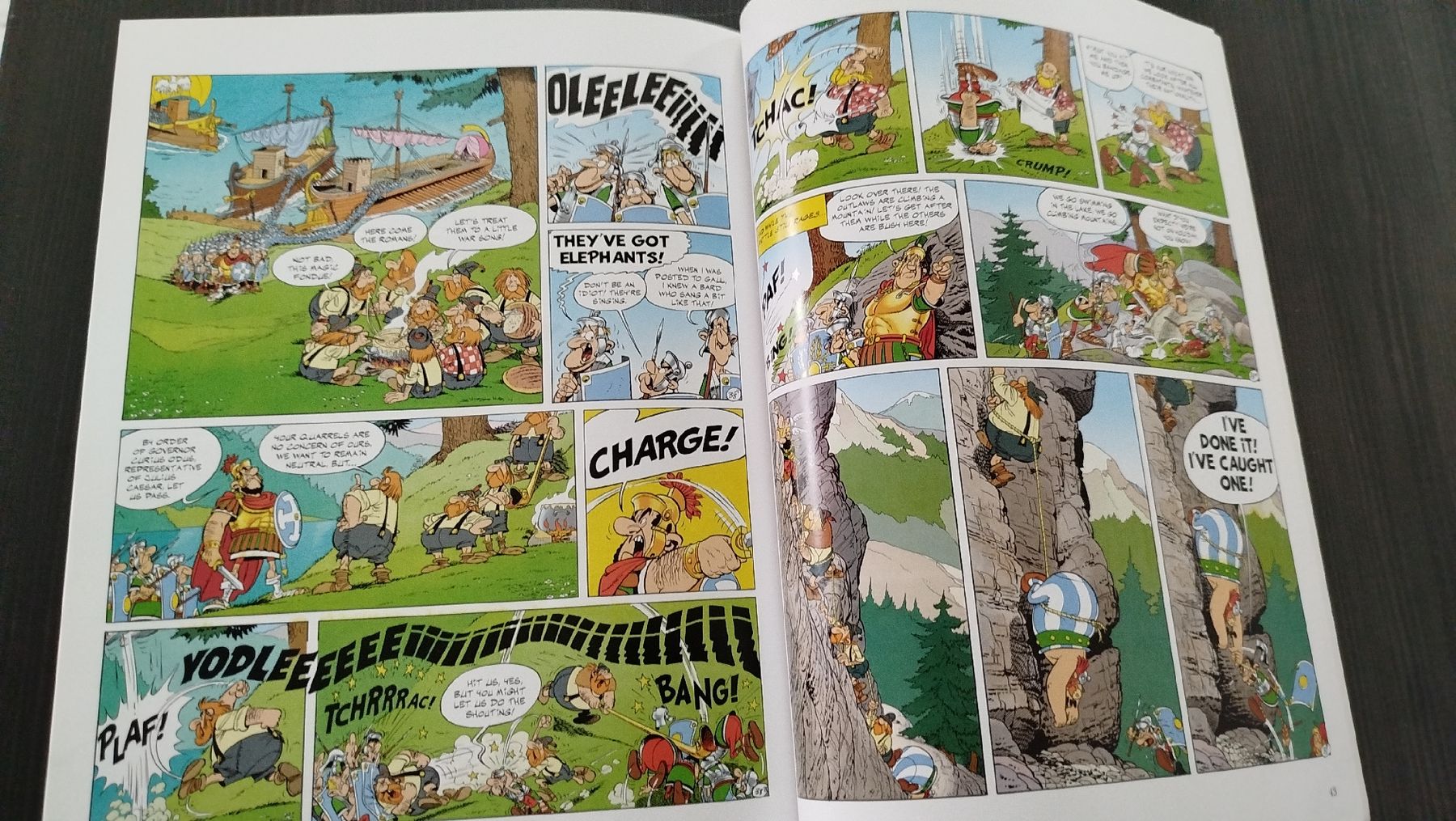 Comics: Asterix in Switzerland Comicband auf englisch – Gebraucht aus Glashütten von lightmoon 1