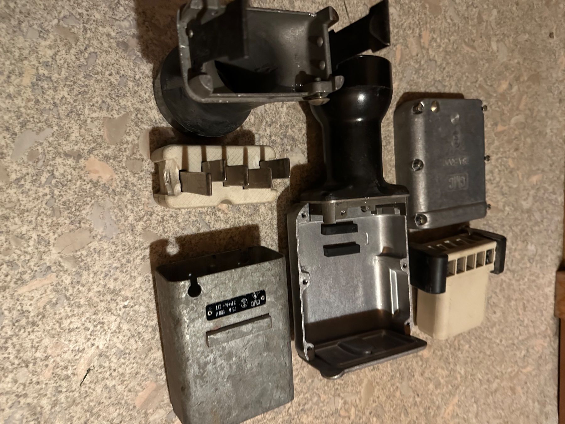 Spine: Stecker und Kupplung J 75 /5Polig – Usato da Huttwil venduto da Bolpa 6