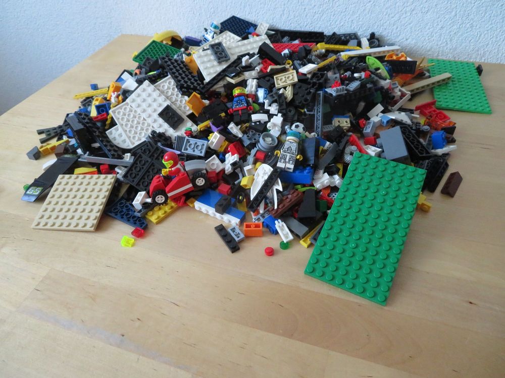 Lego Giocattoli: LEGO KILOWARE ca.1,8kg – Usato da Zürich venduto da piroma 7