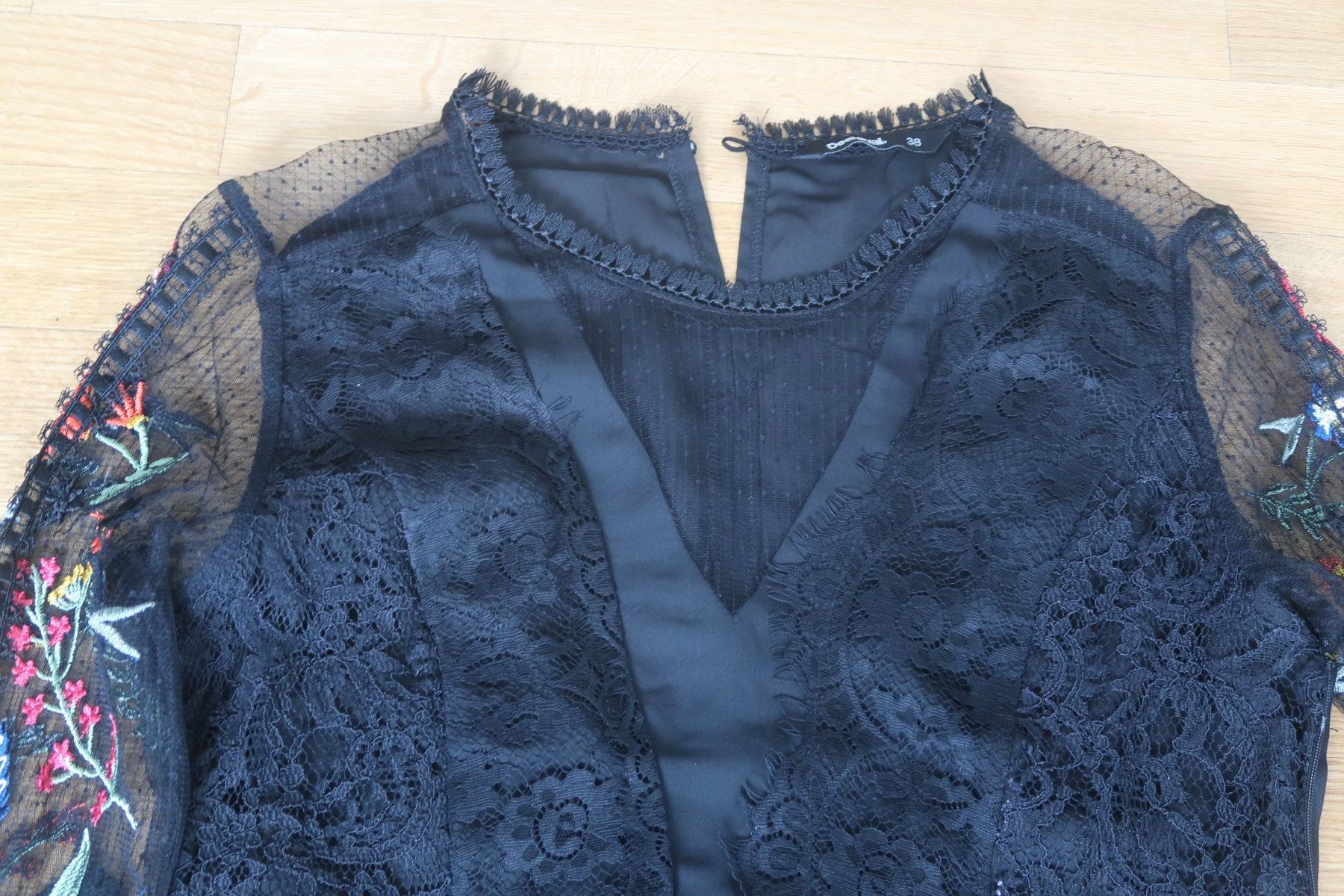 Desigual Kleider: Desigual Kleid Gr.38 – Gebraucht aus Lindau von Seepferd33 1