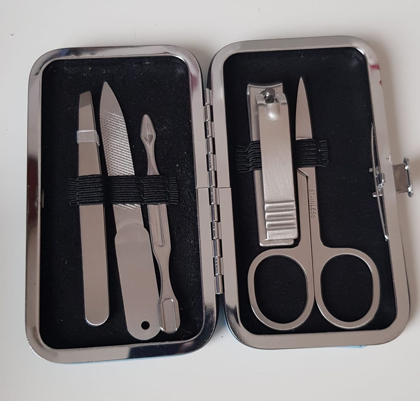 Autres soins du corps: Trousse turquoise nécessaire de beauté – Neuf avec emballage d'origine à Versoix par aline_b 1