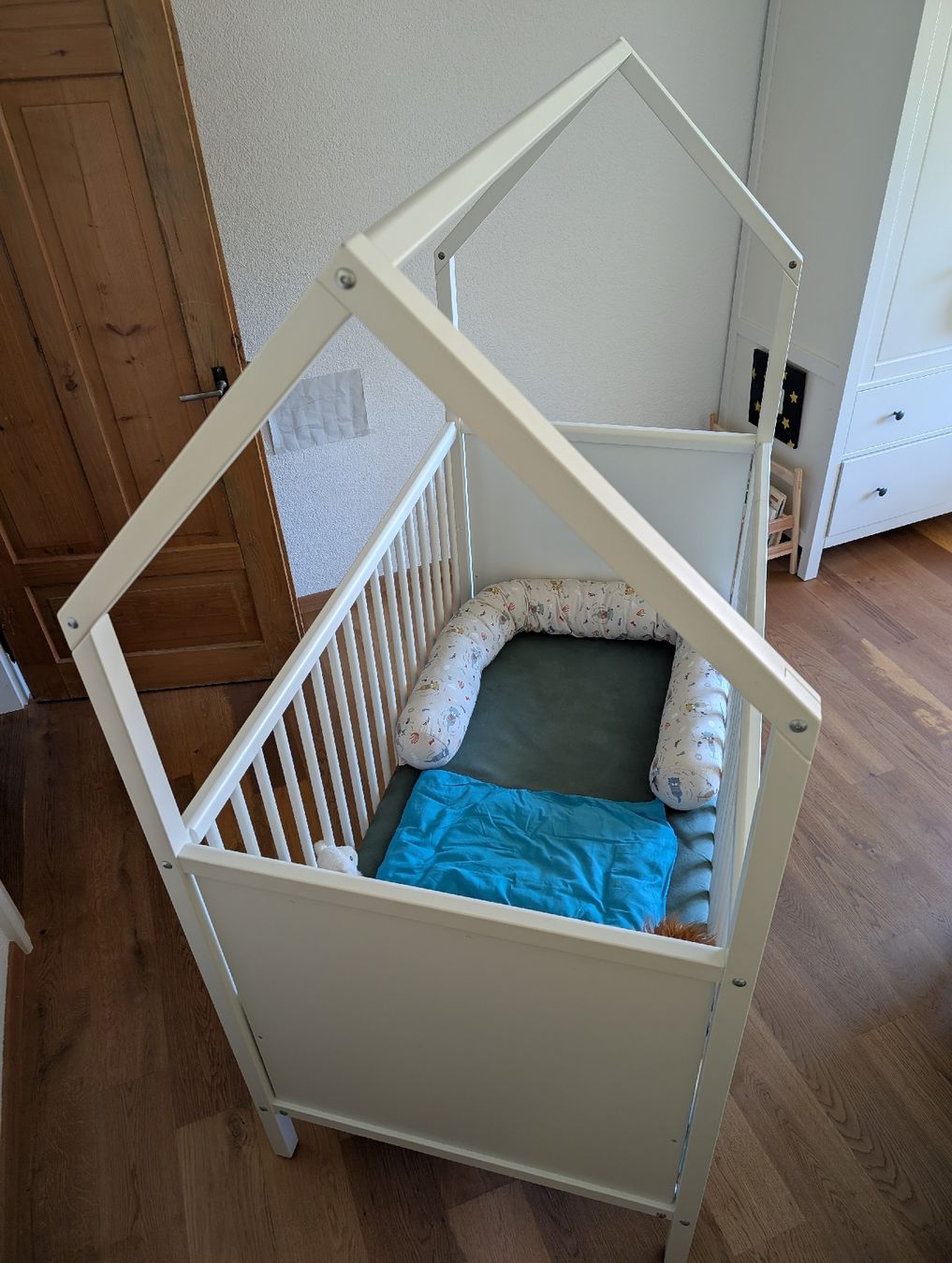 Letti: Babybett Stokke  – Usato da Schleinikon venduto da cafasavoe 1