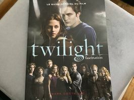 Livre Twilight neuf, 143 pages