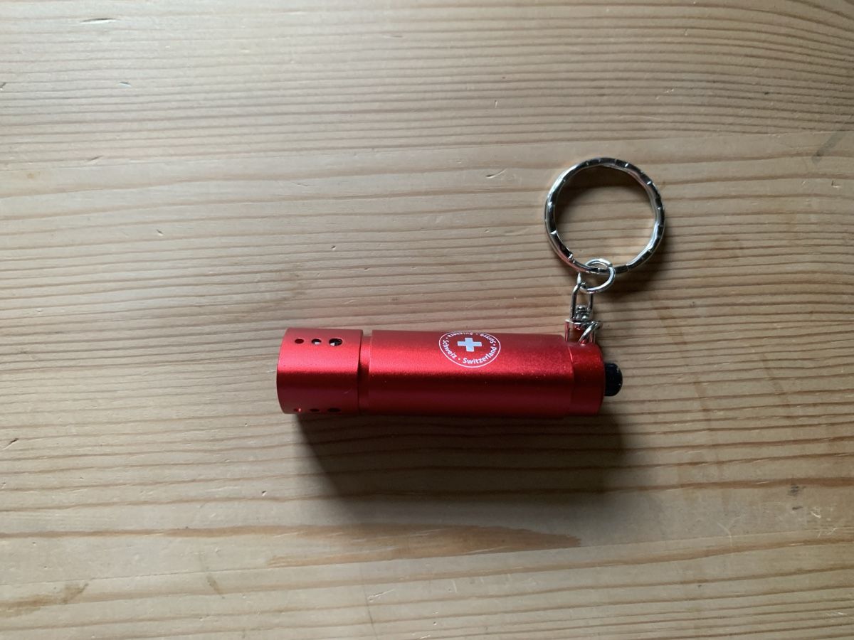 Lampen: 6x Taschenlampe rot – Neu und originalverpackt aus Dotnacht von tmn_8