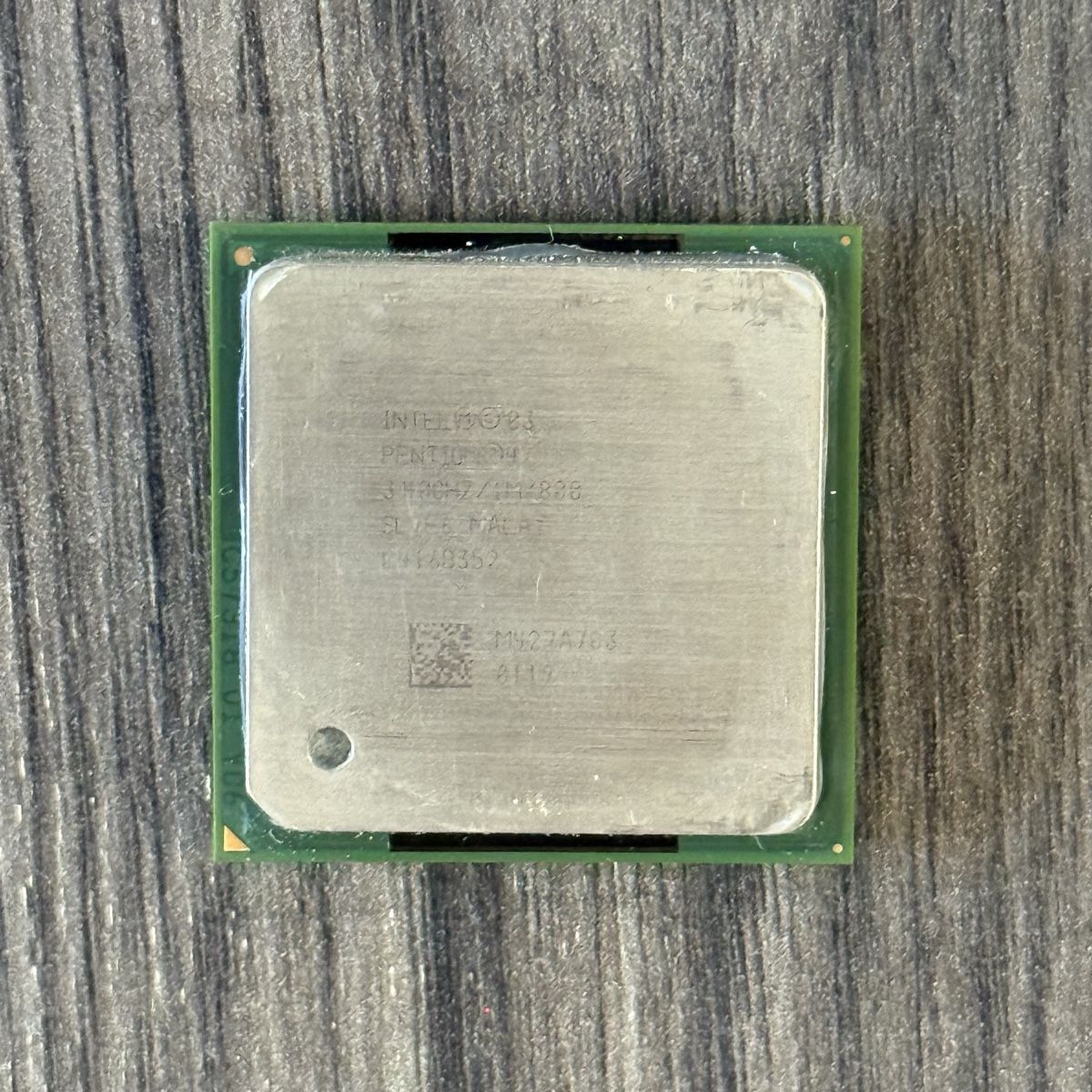 Intel Elektronikbauteile: Processeur Intel Pentium 4 3.4 GHz Socket 478 – Gebraucht aus Evilard von Adrien___2