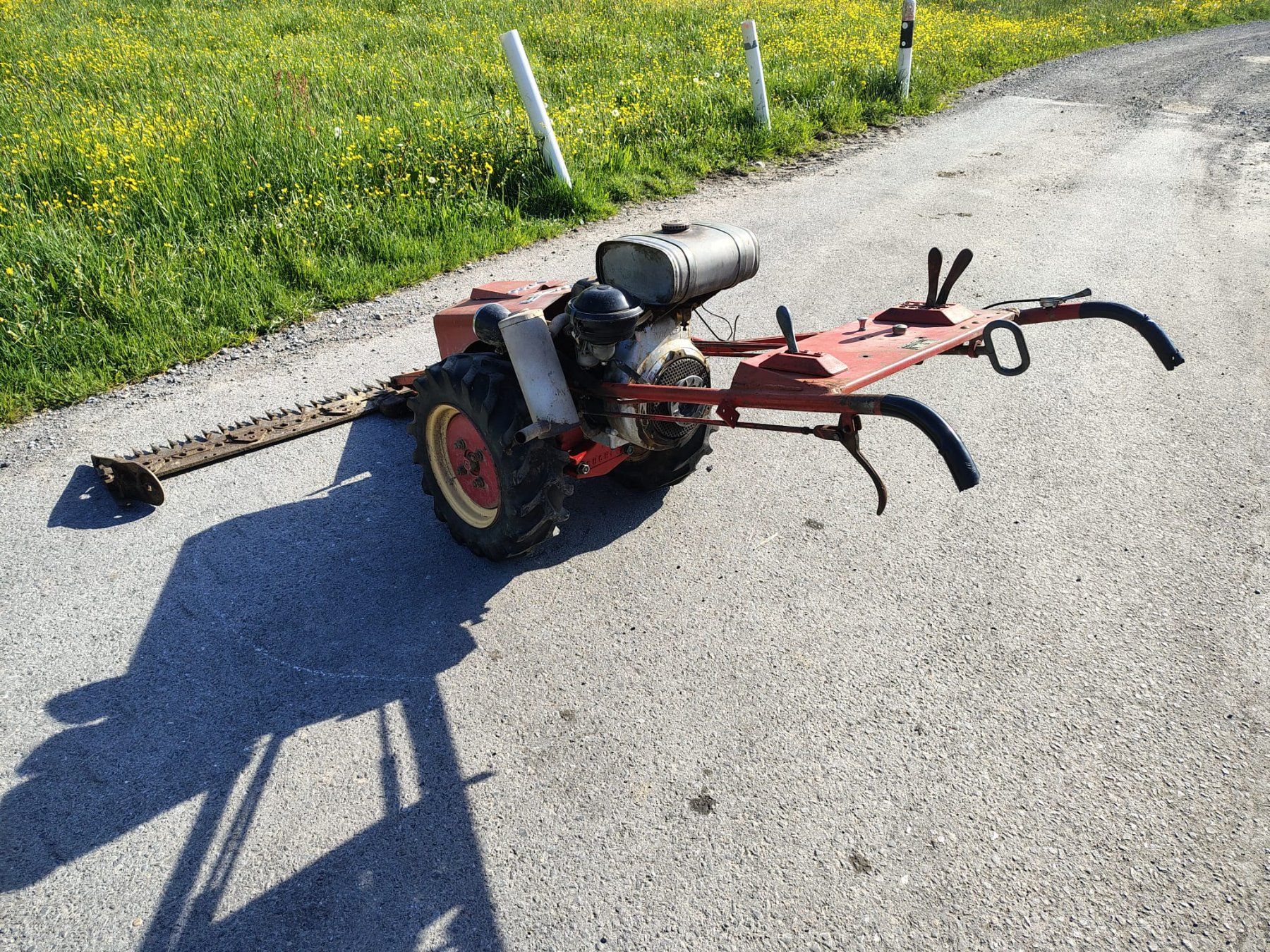Bucher Tutte le macchine: Bucher M700 mit Mähbalken – Usato da Egg SZ venduto da kombi83 1