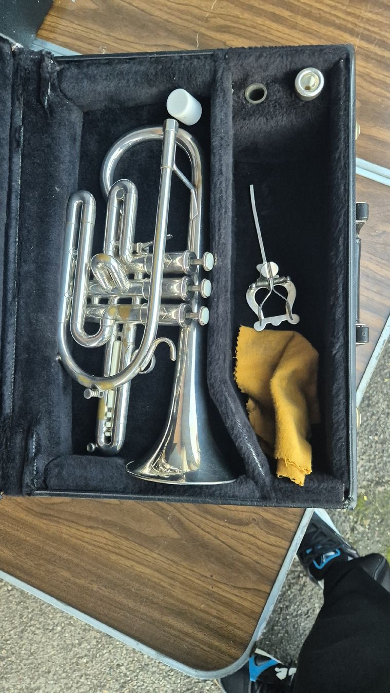 Strumenti musicali: Eterna Getzen Cornet – Usato da Rämismühle venduto da beni0010