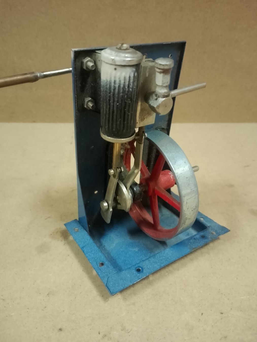Wilesco Kit di modellismo & Modellini statici: Wilesco Schiffsantrieb – Usato da Safenwil venduto da dodgewc12 3