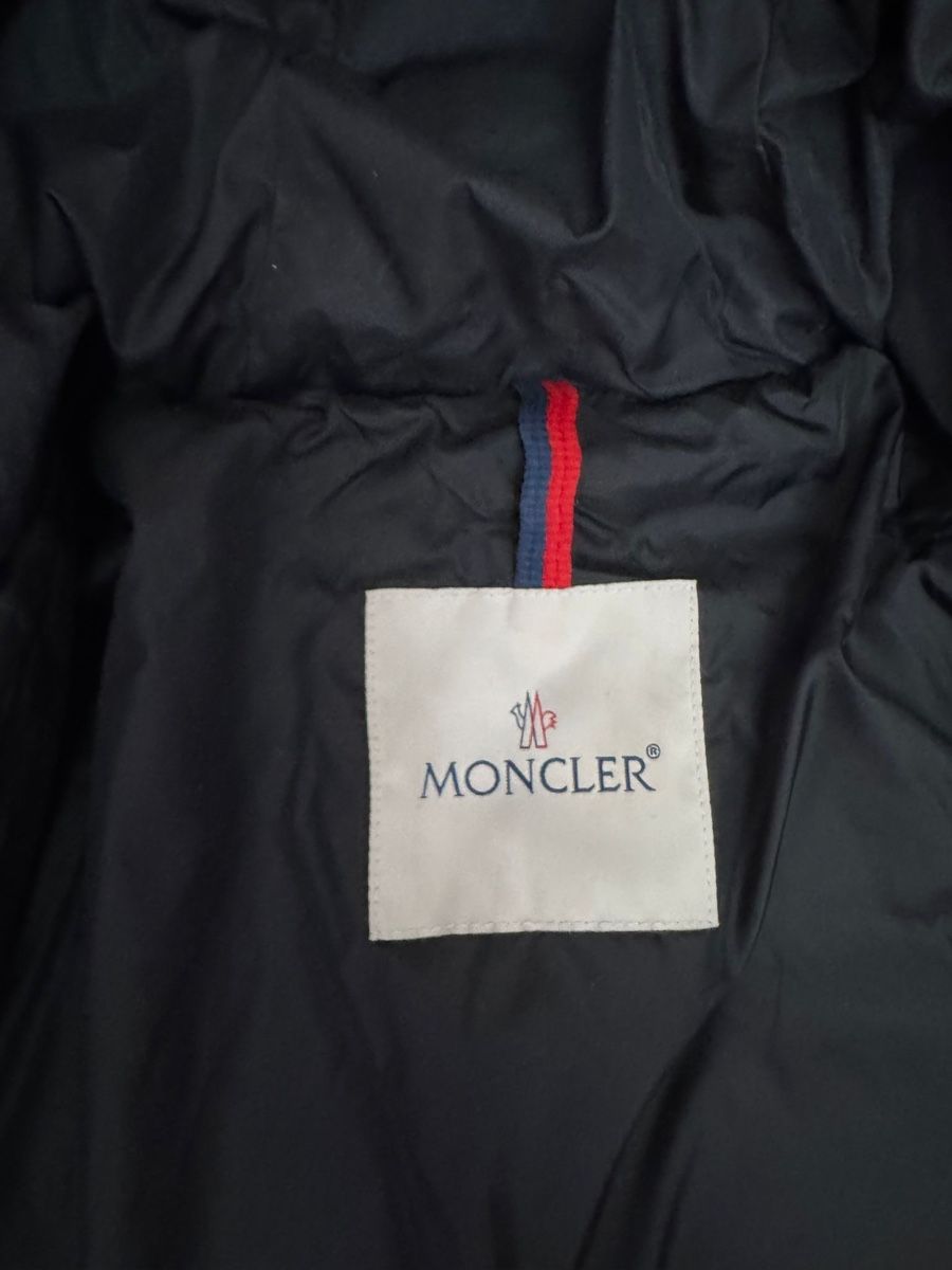 Moncler Cappotti: Moncler Winterjacke M/L – Nuovo (secondo la descrizione) da Zürich venduto da Sanza2 3