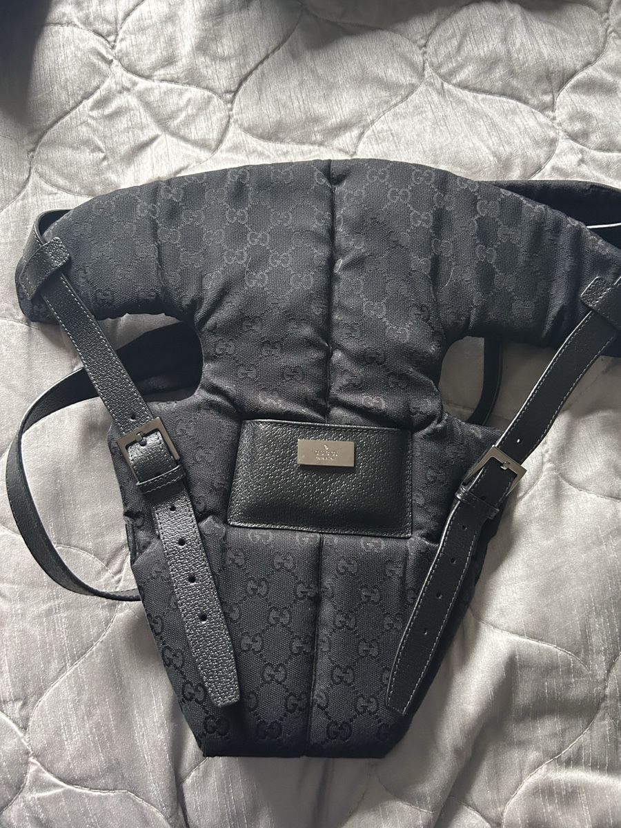 Bauch- & Rückentragen: Gucci Baby Carrier GG Monogram Canvas – Neu (gemäss Beschreibung) aus Biel/Bienne von zit_v5yc