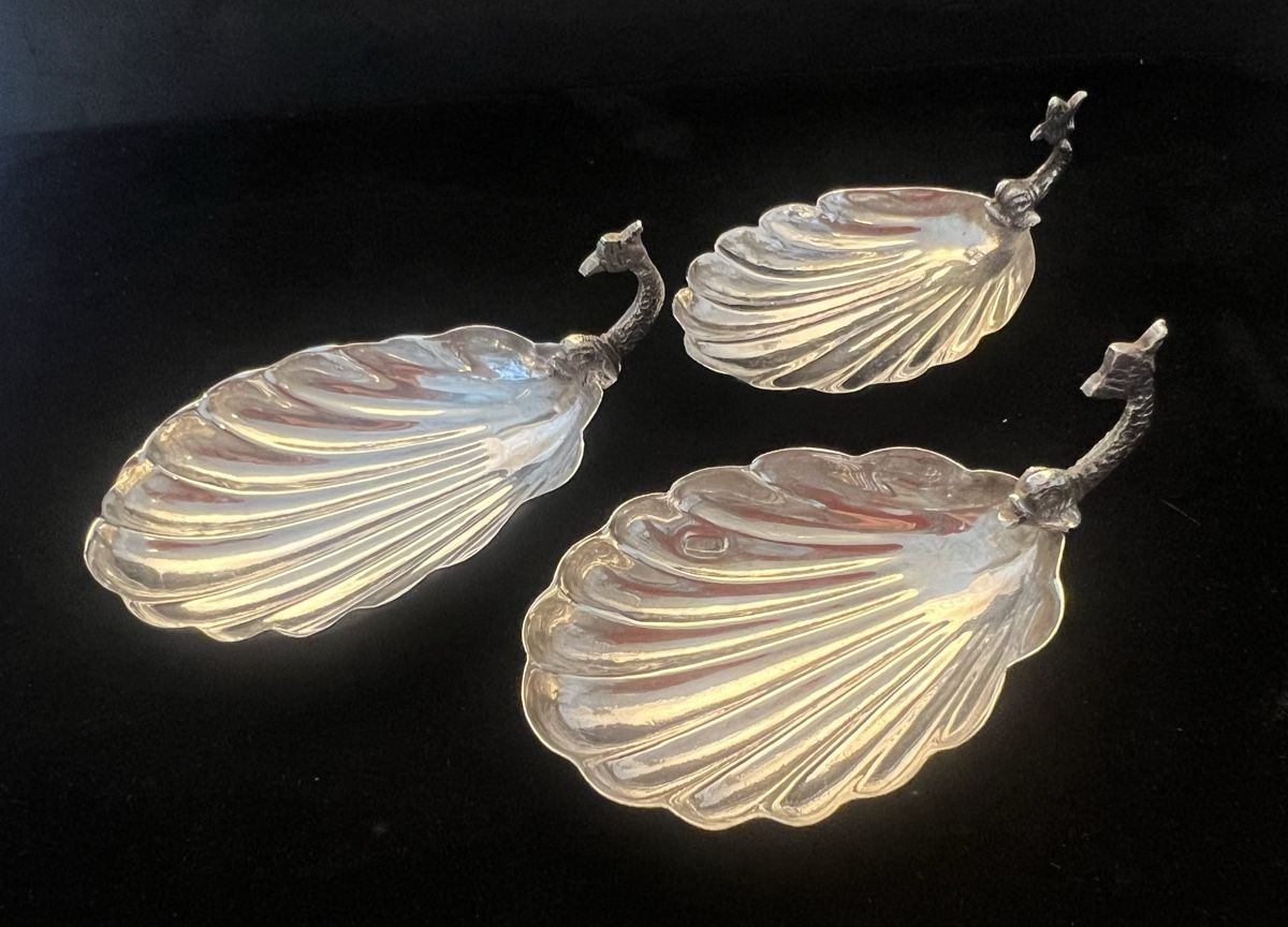 Tutte le decorazioni: 3 coupelles forme coquille Saint-Jacques anse poisson argent – Usato da Genève venduto da DELIRBEADS 5