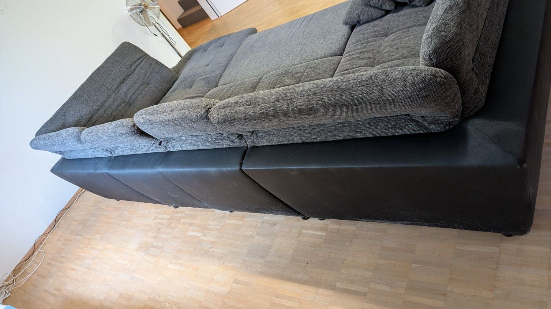Divani: Wohnlandschaft - Sofa mit Auszug, anthrazit, ab Fr. 1.- – Usato da Adliswil venduto da Ray3 6