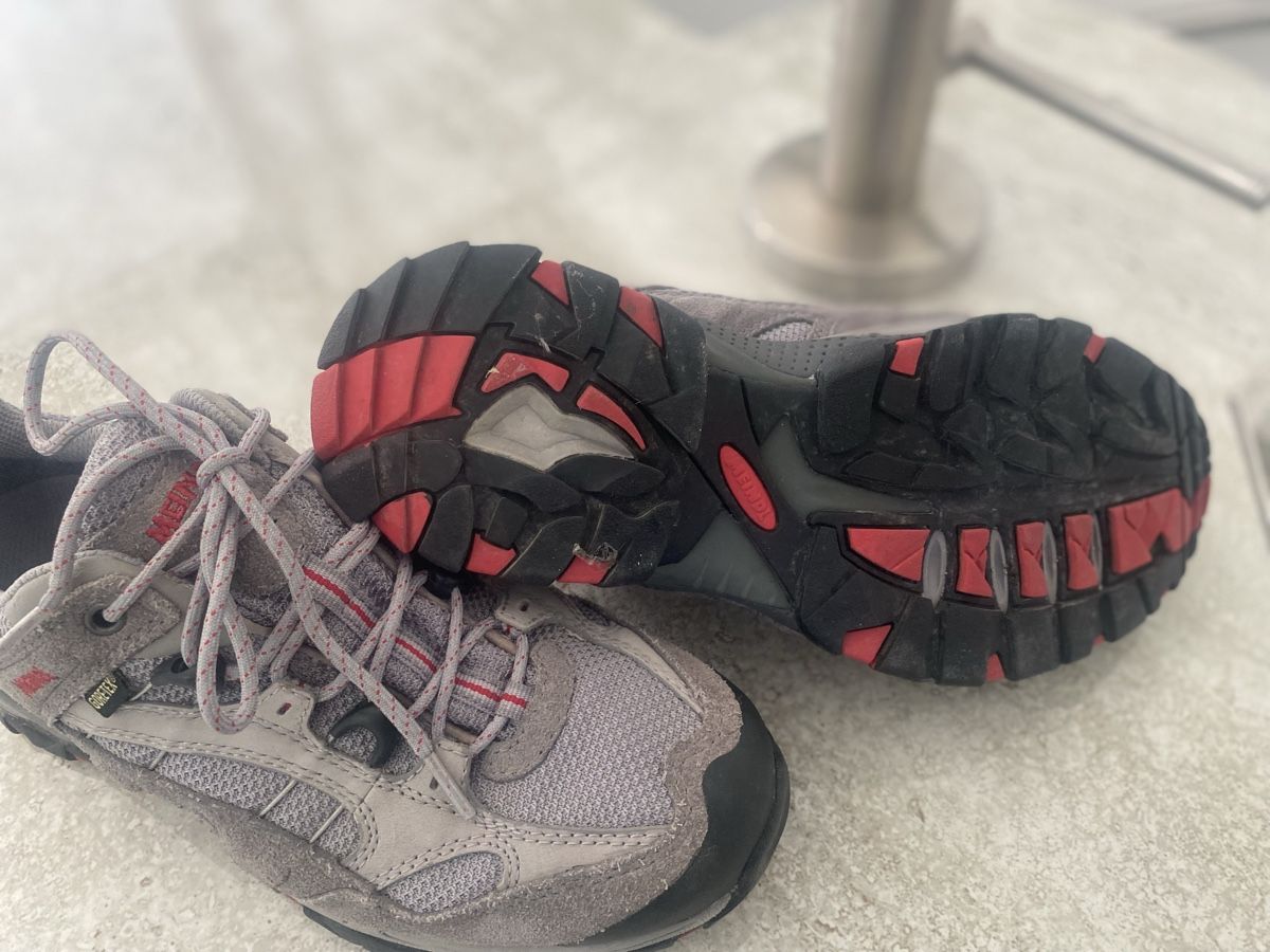 Meindl Damenschuhe: Meindl Wanderschuhe Gr 37.5 240mm – Gebraucht aus Birrwil von Bendegriz 2