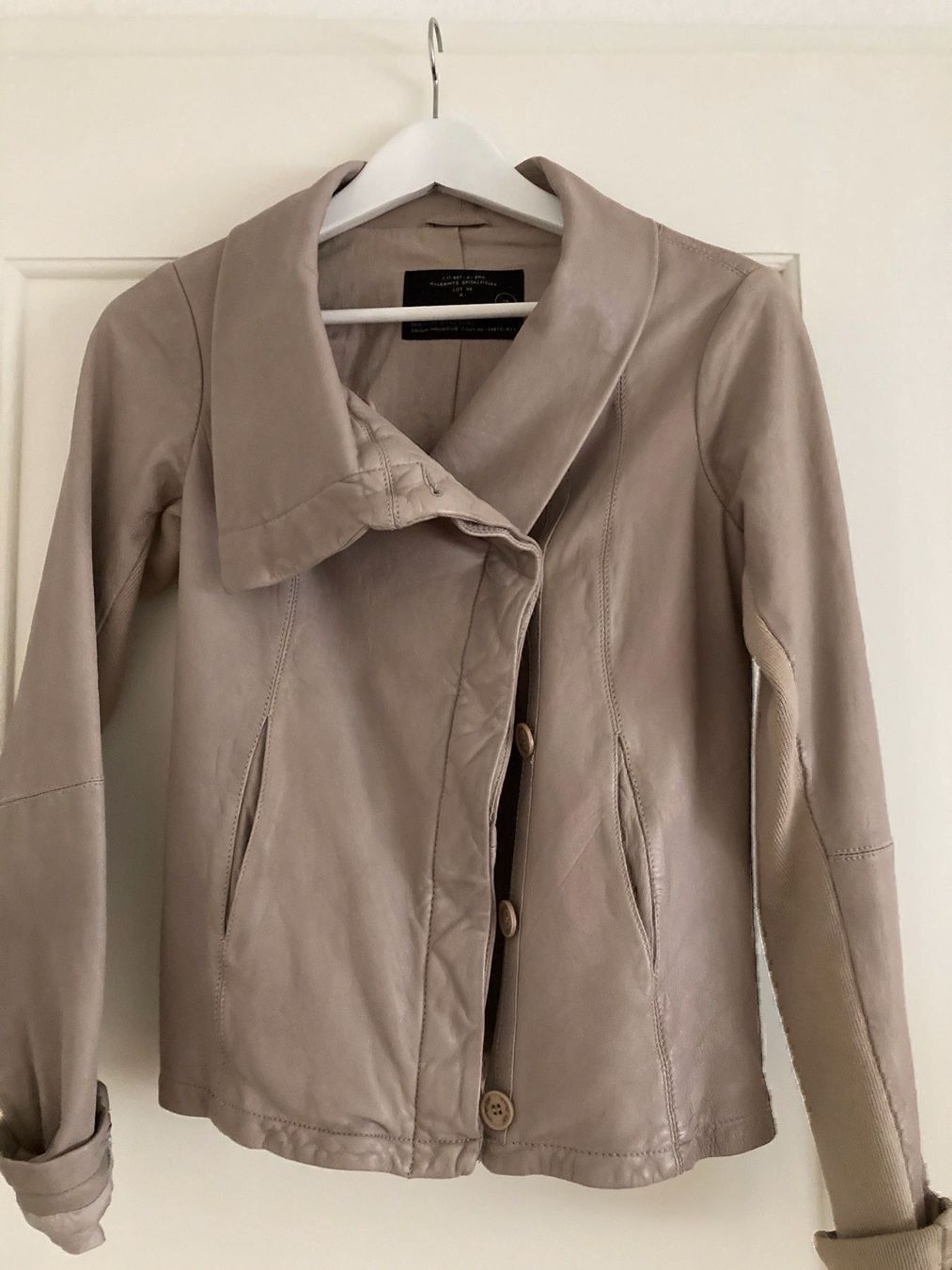 Jacken: Original All Saints Lederjacke – Neu und originalverpackt aus Zürich von AngelRE 1