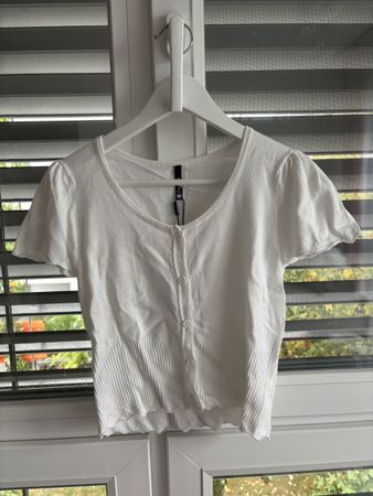 Weisser Damen Cardigan