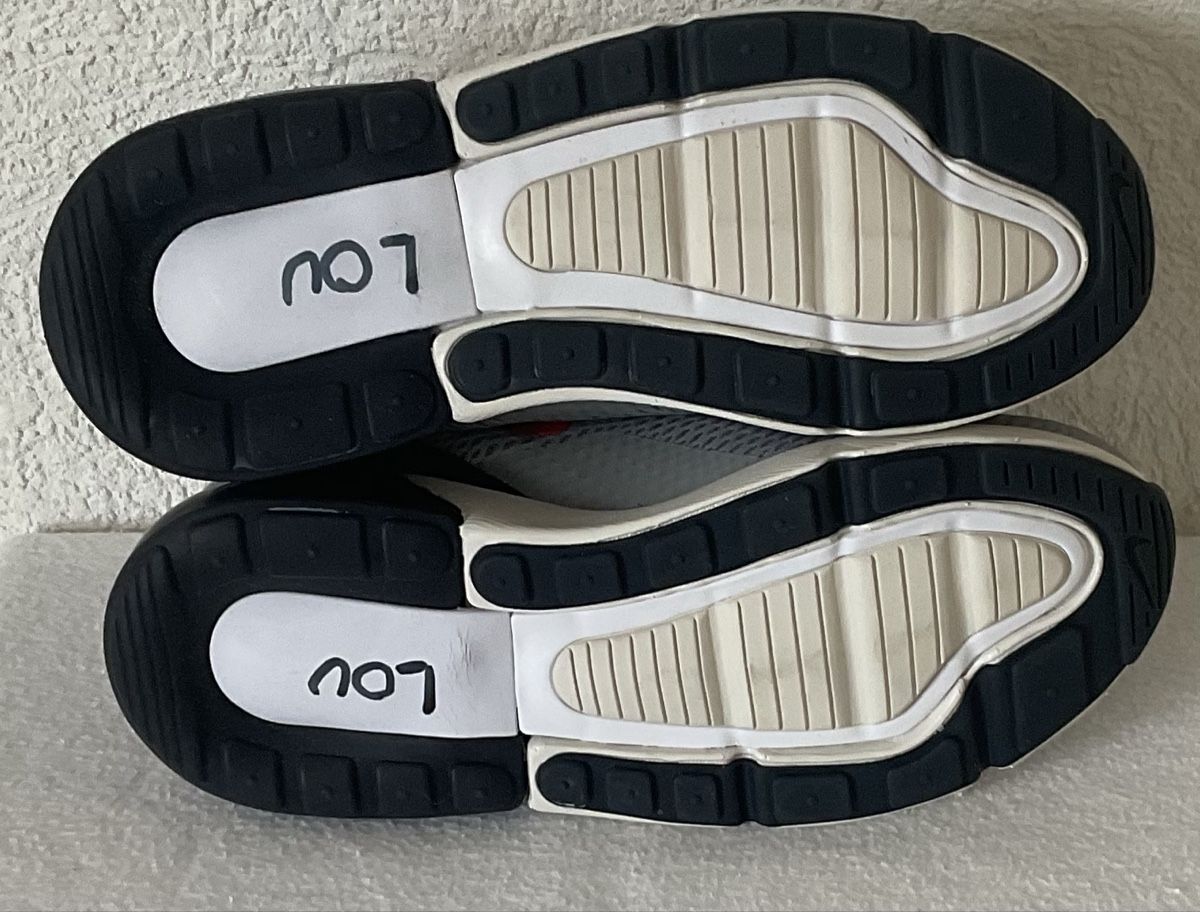 Nike Scarpe per ragazzi: Nike Air 270 baskets - pointure EUR 32 – Nuovo e nell'imballaggio originale da Corseaux venduto da Mililaforet75 4
