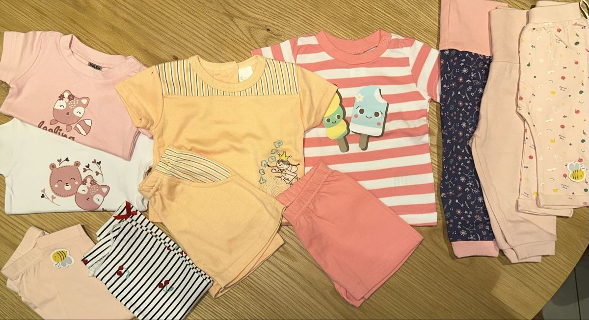 Lotti & Set di vestiti: Kleider Baby Mädchen 68 – Nuovo (secondo la descrizione) da Spiez venduto da Brnas 2