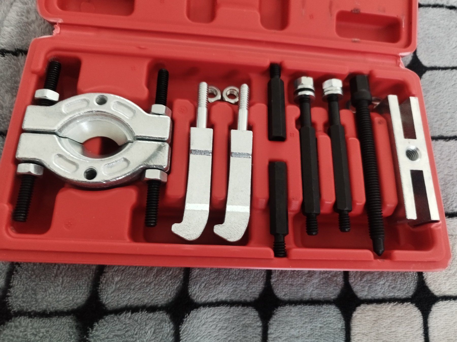 Alle Werkzeuge: Abzieher – Neu und originalverpackt aus Bülach von leo_7cfv