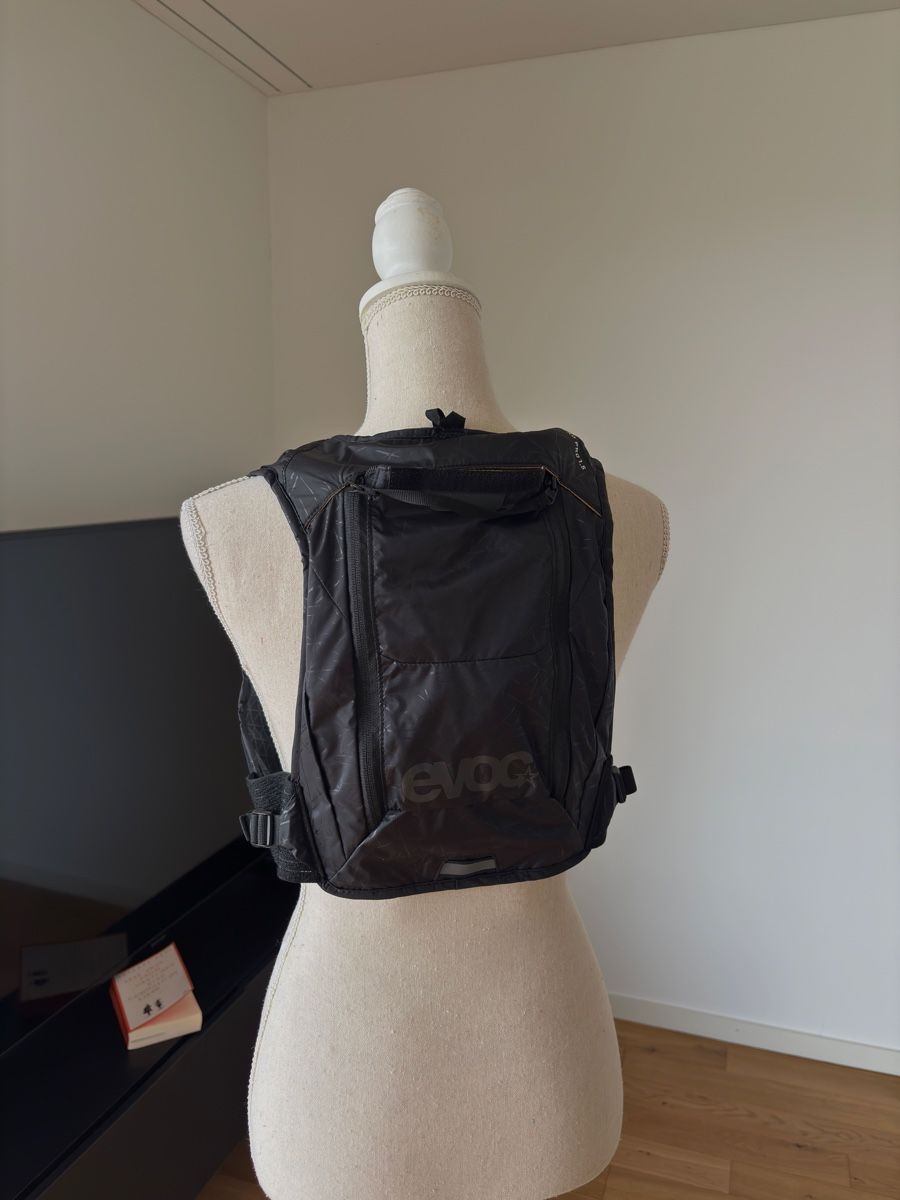 Evoc Rucksäcke: Evoc Hydro Pro  Running Weste Trail Weste Rucksack 1.5L  – Neu (gemäss Beschreibung) aus Ramsen von Myclothesforu 1