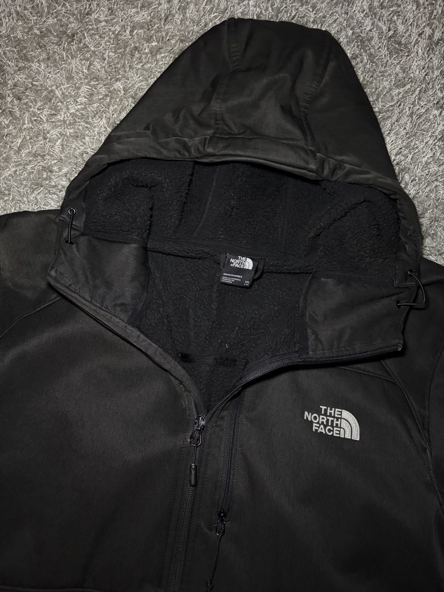 North Face Vestes: The North Face softshell jacket black XXL – D'occasion à Brislach par edu_t6pq 6