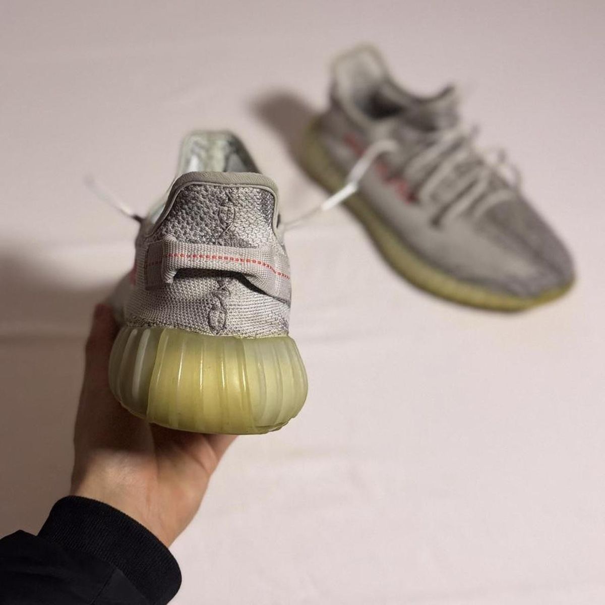 Adidas Scarpe da uomo: Yeezy Boost 350 V2, Blue Tint – Nuovo (secondo la descrizione) da Caviano venduto da reselleo21 2
