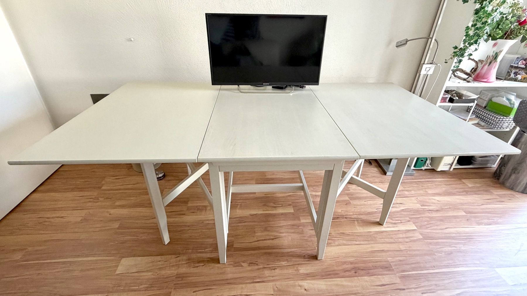 Ikea Tische: Vielseitig wandelbarer Ess-/ Schreib- oder Arbeitstisch – Gebraucht aus Gebertingen von redeal 1