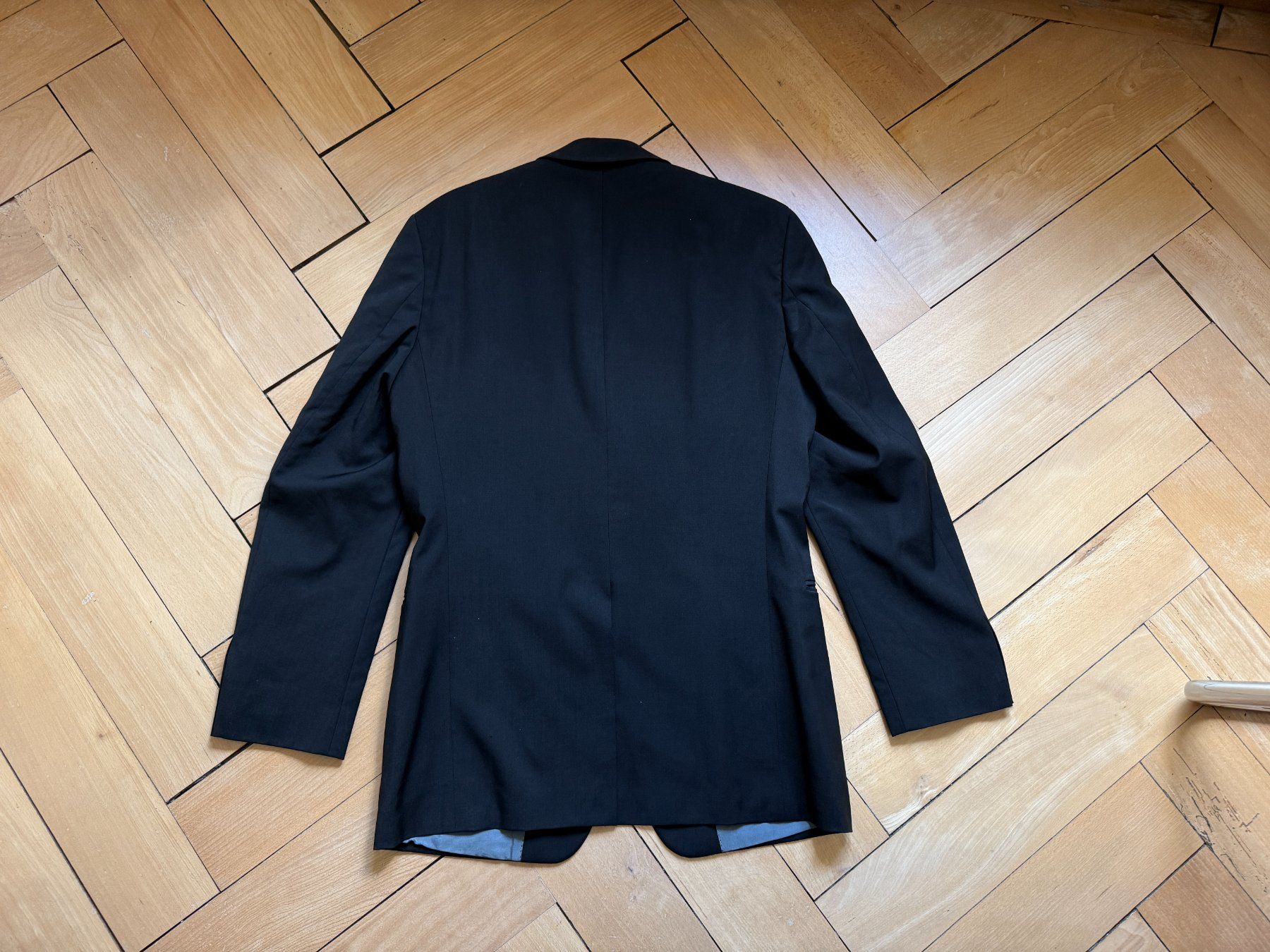 Hugo Boss Giacche: HUGO BOSS - Sakko schwarz 48 – Usato da Zürich venduto da Diazaio 3