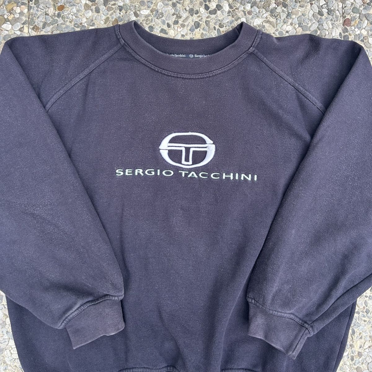 Maglioni & Felpe: Vintage Sergio Tacchini embroiedered sweatshirt  – Usato da brent venduto da fukusapes 1