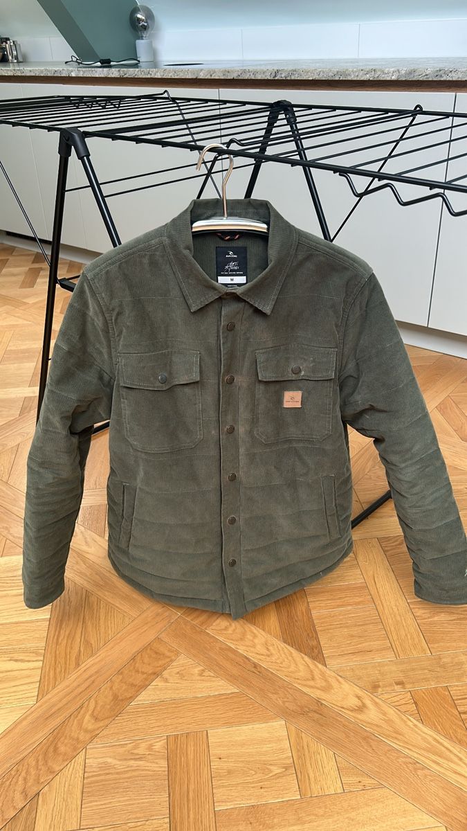 Rip Curl Giacche: RIP CURL Übergangsjacke – Usato da Bern venduto da lemon.shapes
