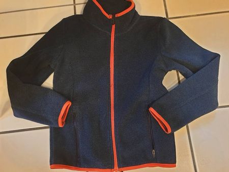 Jacke Fliess kuschelig  Gr. 122/128 **Neu**