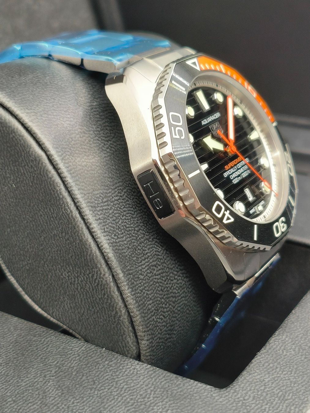 Tag Heuer Uhren: TAG Heuer – Neu und originalverpackt aus La Chaux-de-Fonds von curtitswisswatches 4