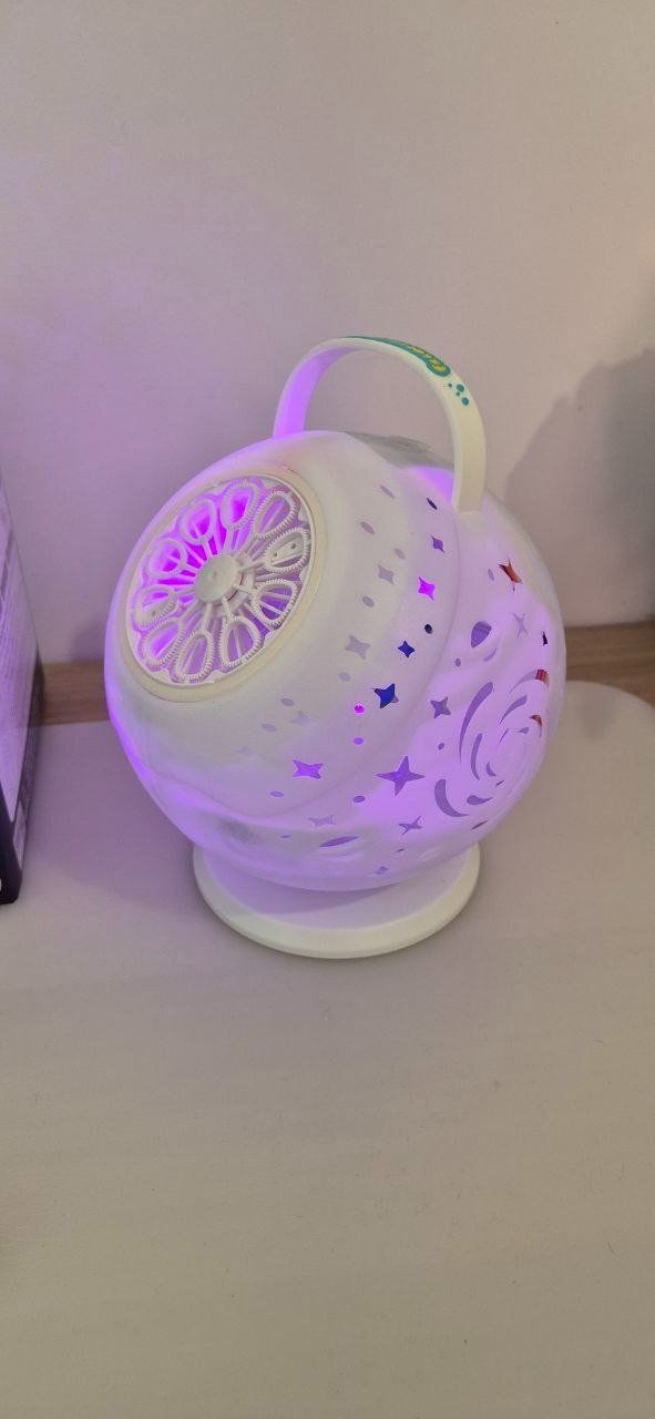 Giocattoli: Machine à bulles LED rechargeable avec télécommande – Usato da Thônex venduto da R_Gehrig 1