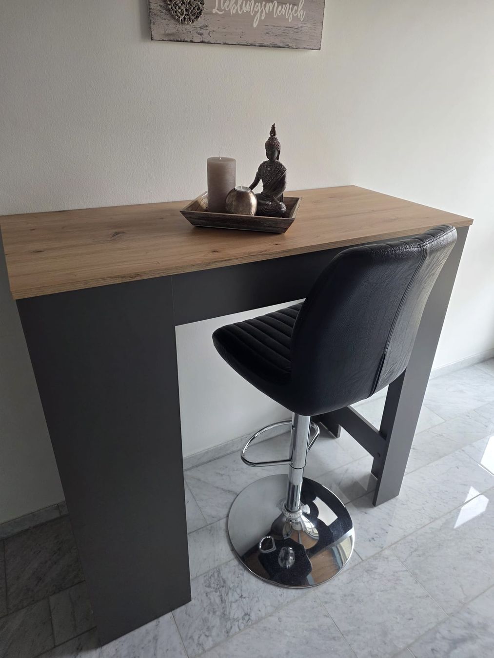 Ladenausstattungen & Messebau:  Bartisch inkl. Sessel,  neuwertig – Gebraucht aus Lengnau AG von Flims2 1