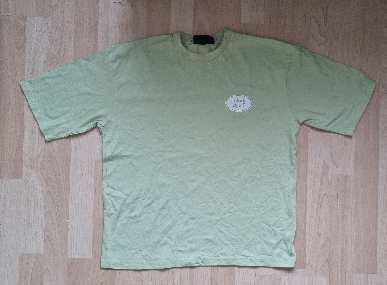 Trendt Vision T-shirts: Trendt Vision Shirt – D'occasion à Hünenberg par mel__