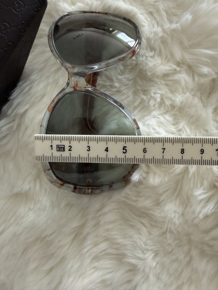 Gucci Brillen & Gläser: Lunettes de soleil Gucci authentiques – Gebraucht aus Monthey von Joseph-29 8