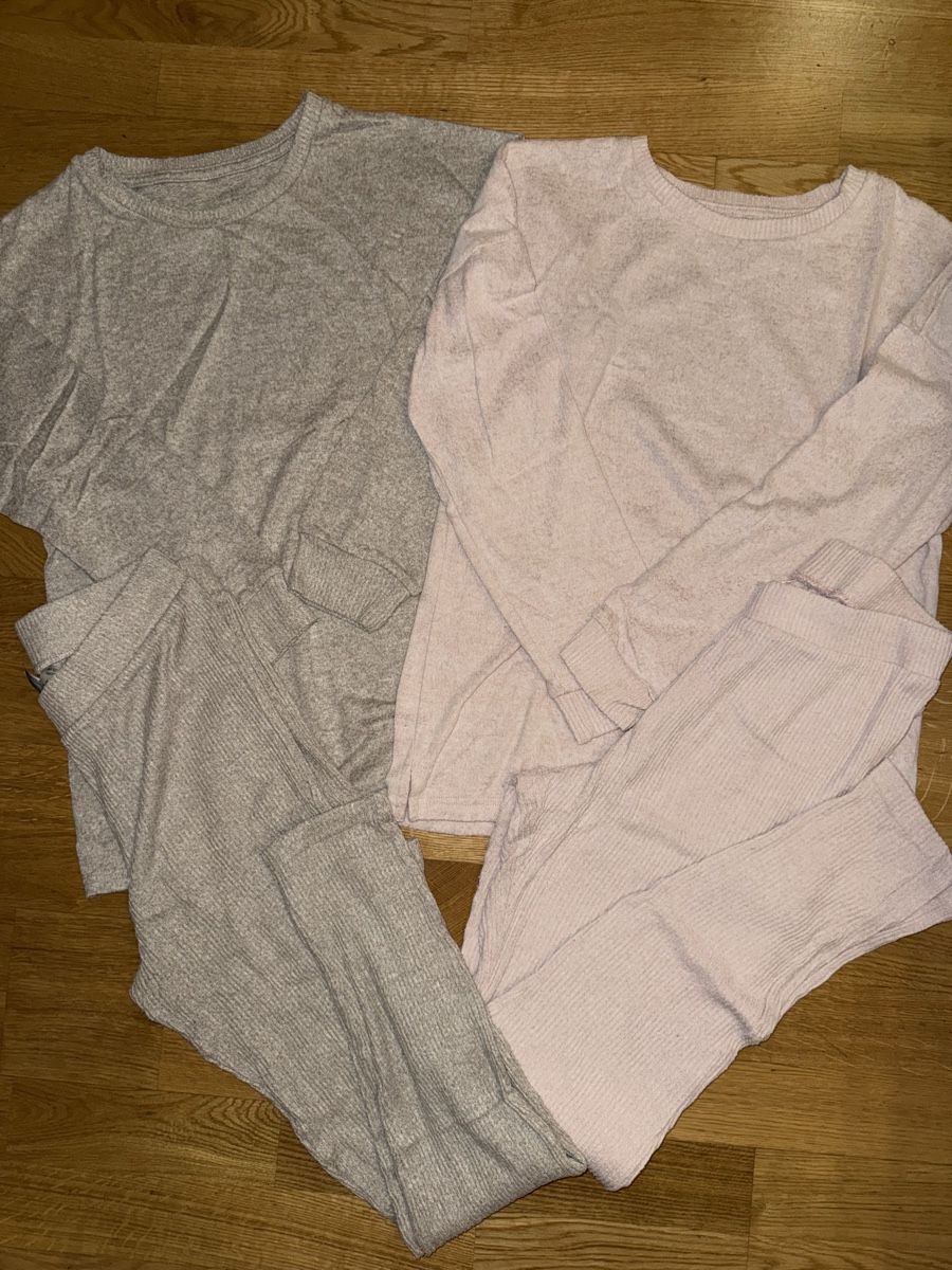 Negligees & Pyjamas: 2er Set Pyjamas – Gebraucht aus Zürich von sabrina.gonc