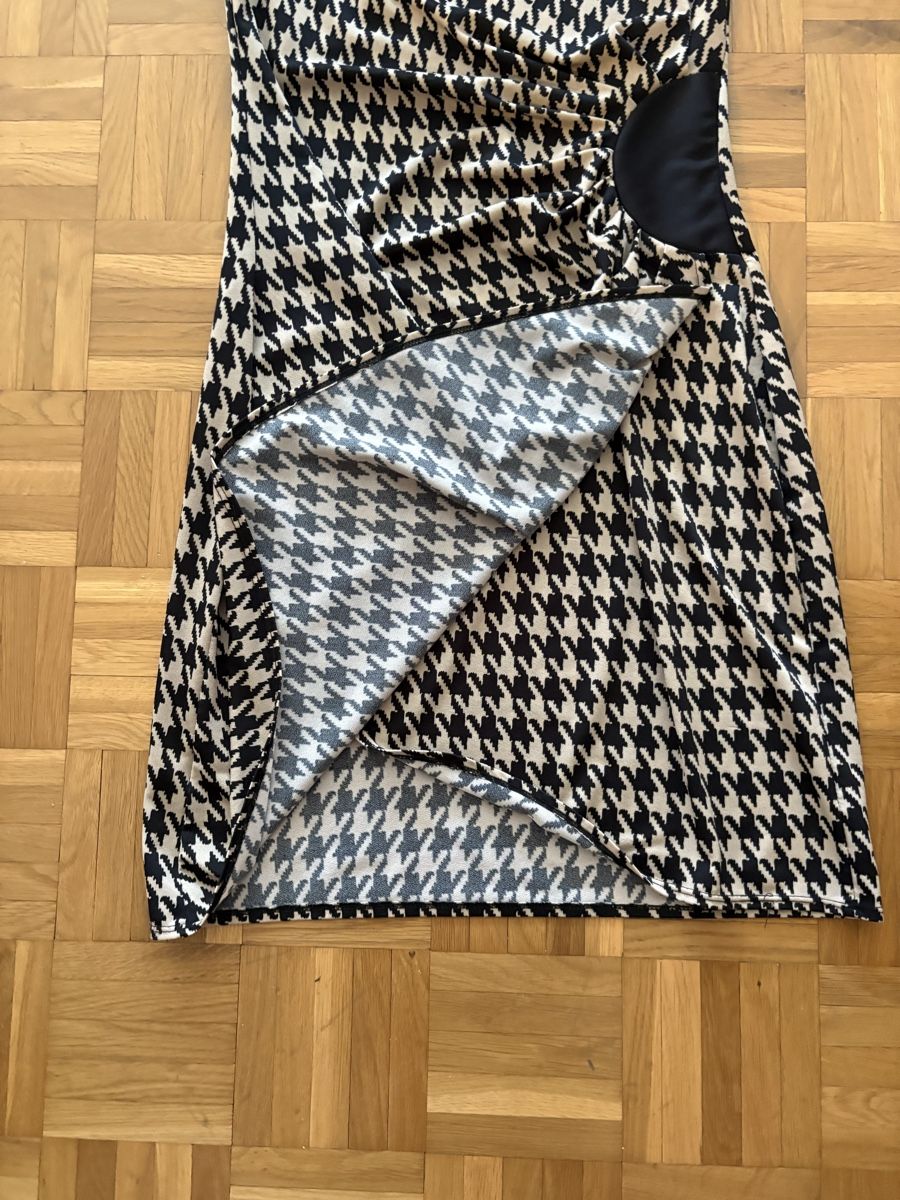 Kleider: Sommerkleid  – Gebraucht aus Reinach BL von Passionata 2