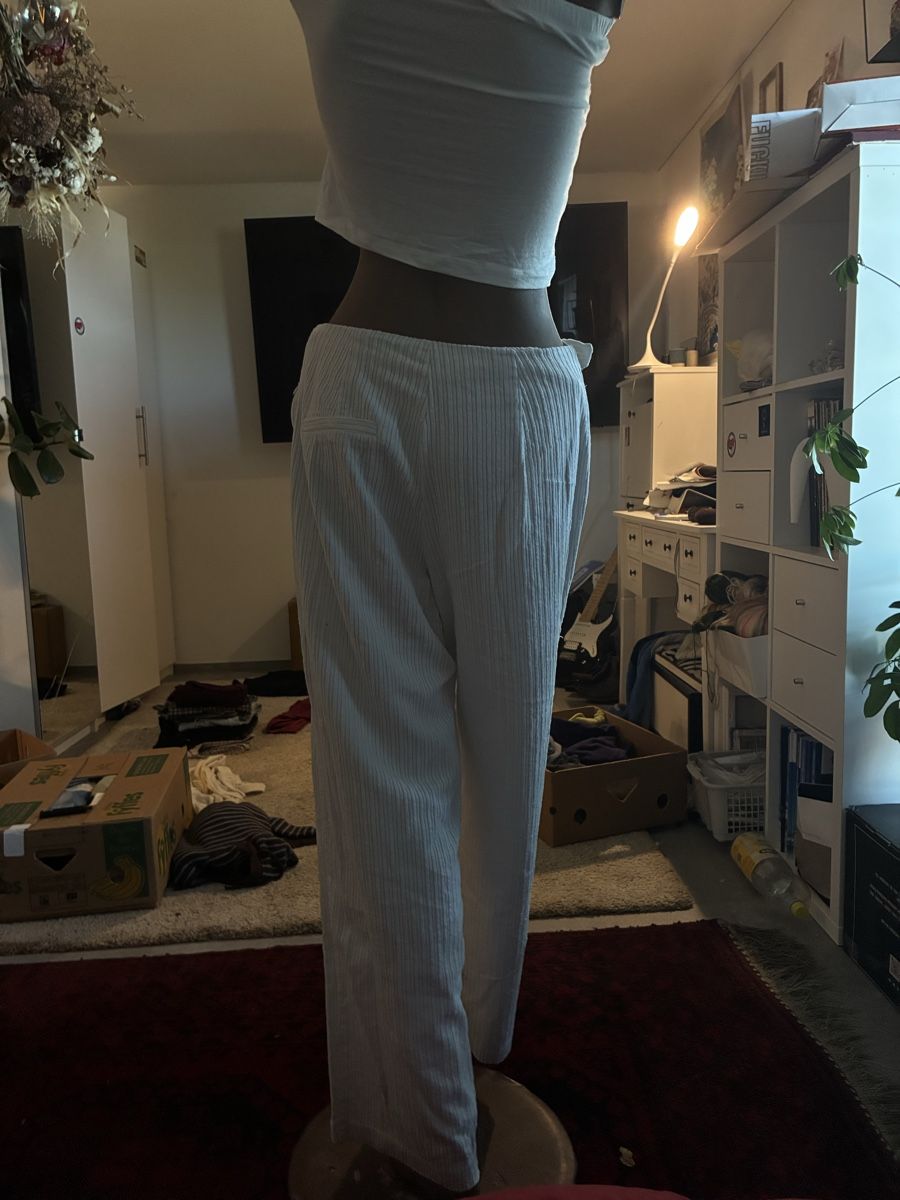 Hosen: Weisse Corde Hose – Gebraucht aus Ueberstorf von nai_9z9s 4