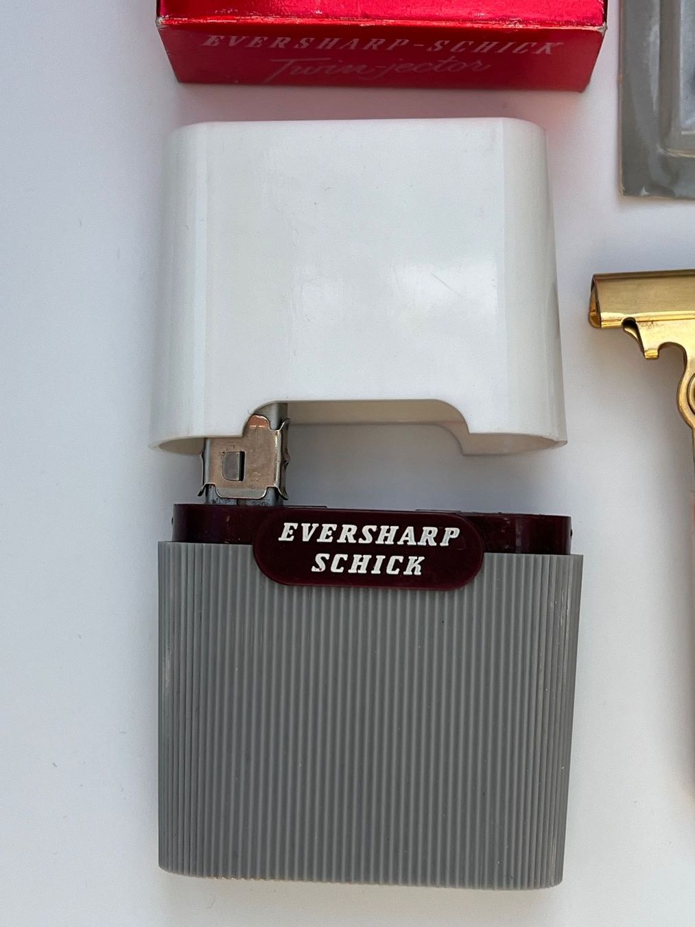 Rasoi & Lamette da barba: Eversharp Schick Twinjector NOS Rasierhobel – Nuovo (secondo la descrizione) da Würenlos venduto da padcall 6