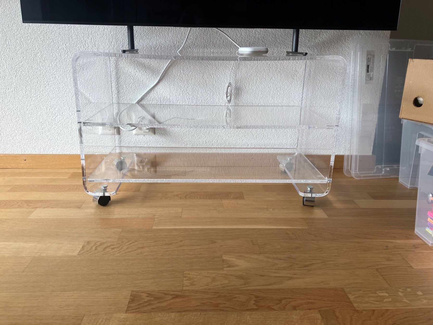 Pfister Mobili TV: Meuble TV Pfister – Usato da Echandens venduto da mar_xvj2